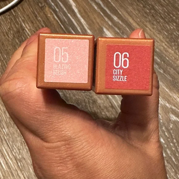 2/ $10 NWT SEALED Maybelline Sun Kisser Blush Duo - Picture 2 of 3